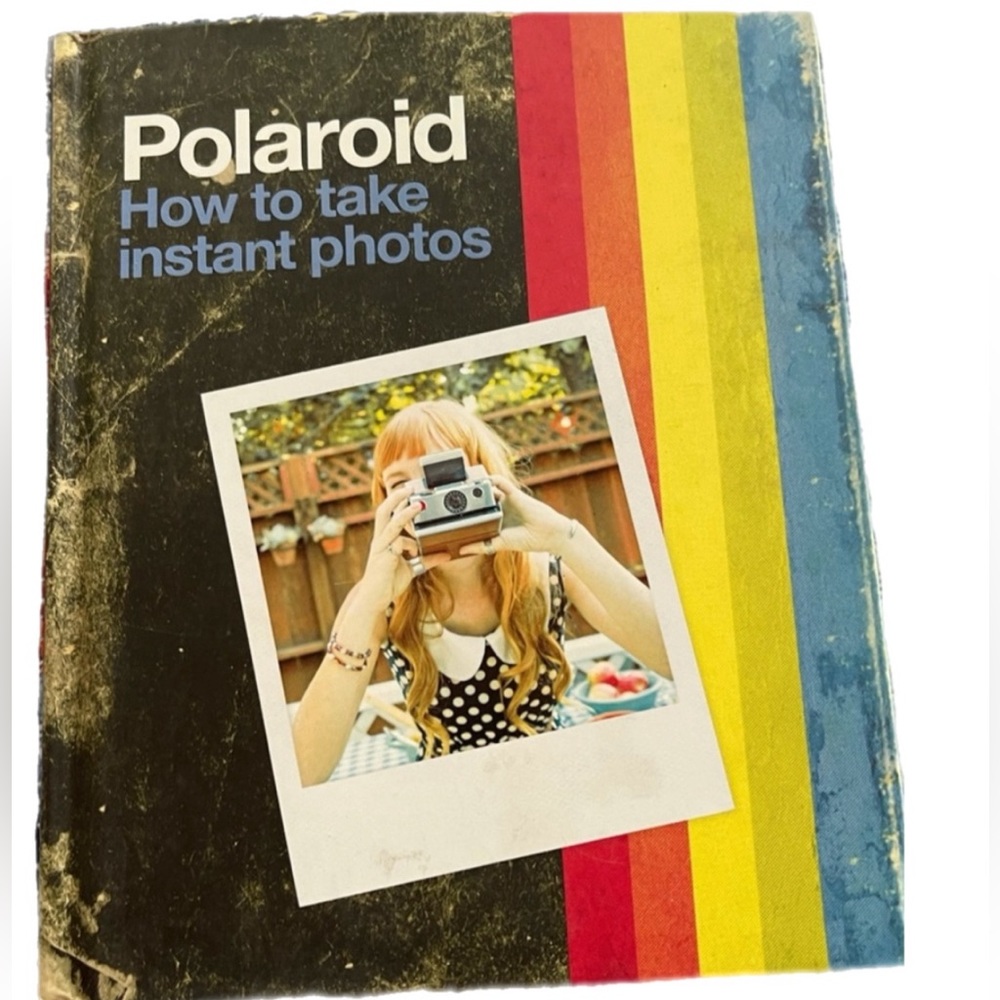 Vintage looking Polaroid book - How to take instant photos